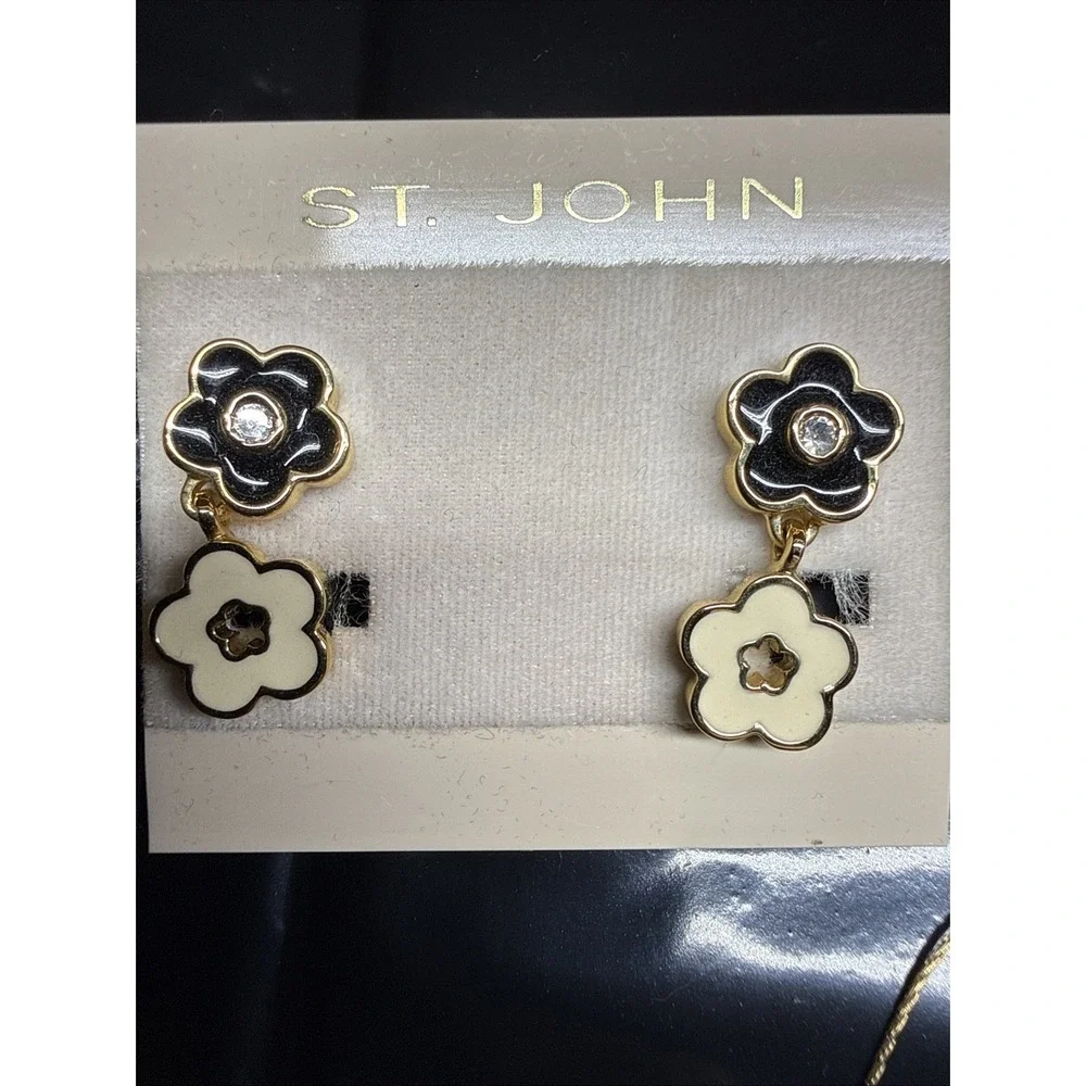 St John Necklace And Earrings Clip On Vintage Gold Tone With Rhinestones